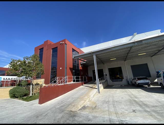1,315M² WAREHOUSE TO LET IN BRACKENFELL SOUTH